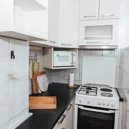 Enari Grbavica * Sarajevo